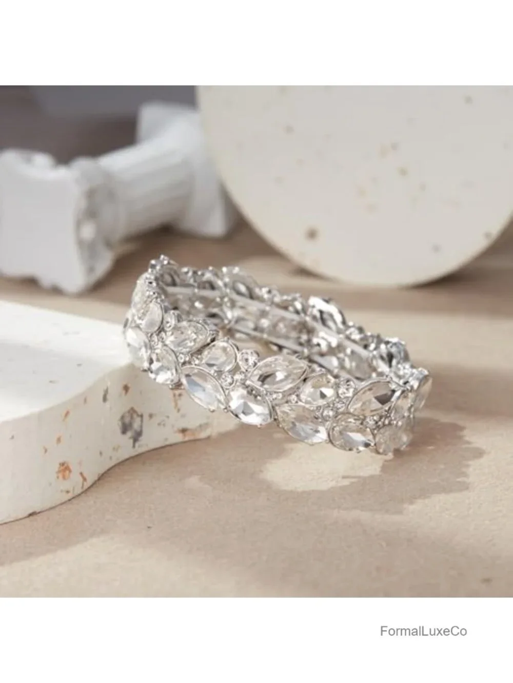 N/A elegant marquise